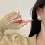 Bạc Kim Xoắn Vòng Tròn Bông Tai Ngọc Trai Pháp Thanh Lịch Cao Cấp Cảm Giác Khí Bông Tai Thời Trang Mới Bông Tai Bán Buôn Nữ