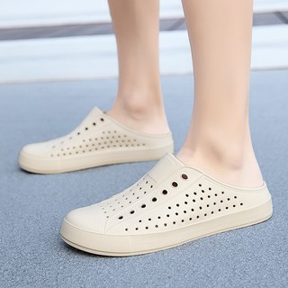Giày Sandal Chống Thấm Nước Bé Trai Phong Cách Nhẹ Dép Size Lớn Nhật Bản Hàn Quốc Giày Lỗ Chống Trơn Trượt Mềm Q Dép Chống Thấm Nước Thoải Mái Phiên Bản Hàn Quốc Cặp Đôi Dép Đế Bằng Thông Thường Thoát Nước Nhanh Khô Nửa