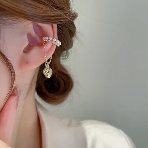 Trái Tim Ngọc Trai - Mặt Dây Chuyền và Vòng Đeo Tai Thanhh lịch