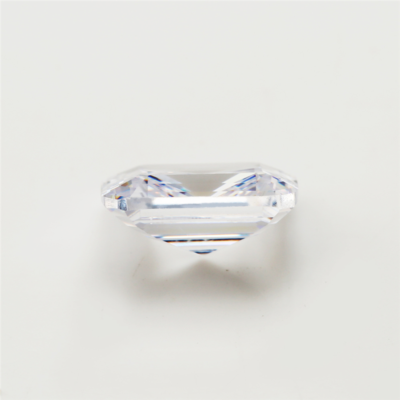 20 Đá cắt trắng hình tam giác cubic zirconia 4x6 ~ 9x11mm chất lượng 5A, phù hợp DIY trang sức