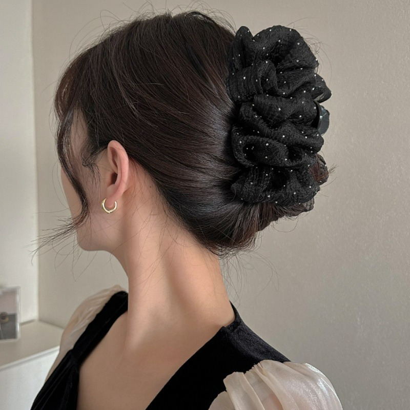 Kẹp tóc nơ lớn vải seersucker sáng bóng chấm bi - Phụ kiện tóc sang trọng