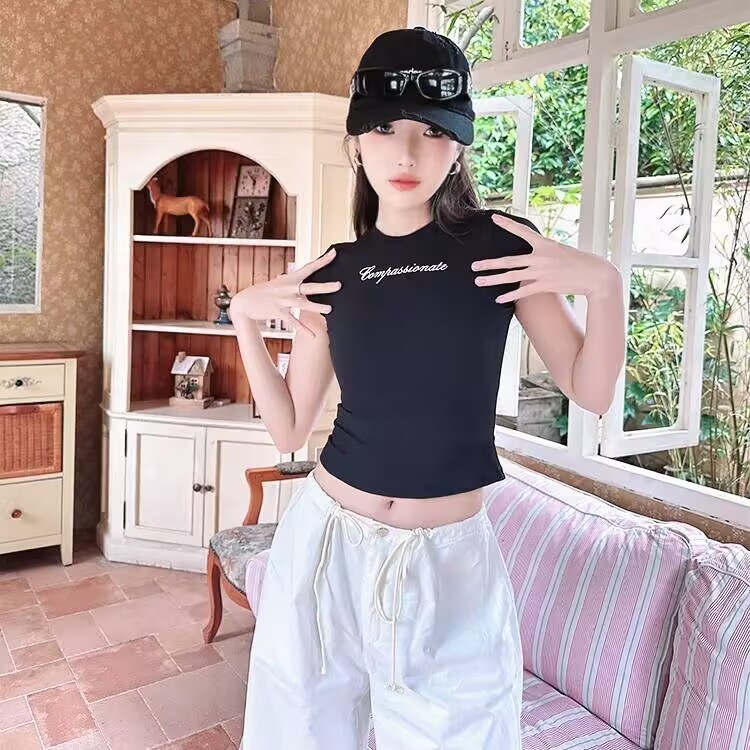 Ins Nữ Mùa Hè In Chữ Ngắn Tay Cô Gái Cay Mở Ôm Cổ Tròn Áo Thun Nữ