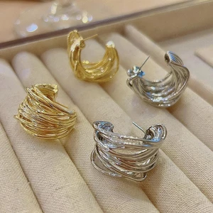 Bông tai quấn hình chữ C kim loại thời trang dành cho nữ Phụ kiện tai nổi tiếng sang trọng