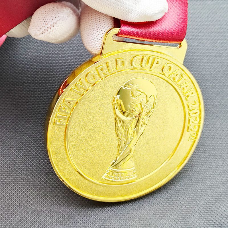 2022 FIFA World Cup huy chương vàng giải đấu bóng đá người hâm mộ sưu tầm Messi Argentina đội vô địch quà lưu niệm thủ công trang trí