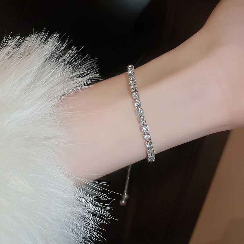 Vòng tay đính kim cương Hàn Quốc, dễ dàng điều chỉnh size, vẻ ngoài sang trọng