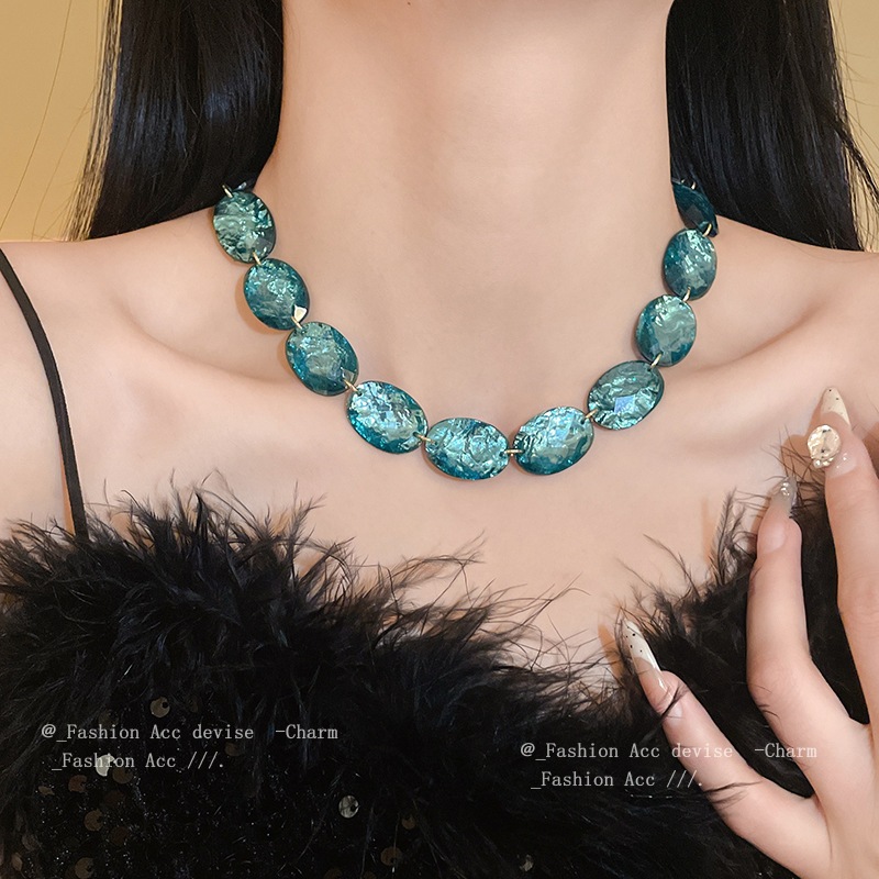 [Jewbeauty] Vòng cổ nhựa hình bầu dục cổ điển mùa thu đông sang trọng cảm giác đơn giản chuỗi xương đòn với vòng cổ phong cách ngày lễ mới dành cho nữ