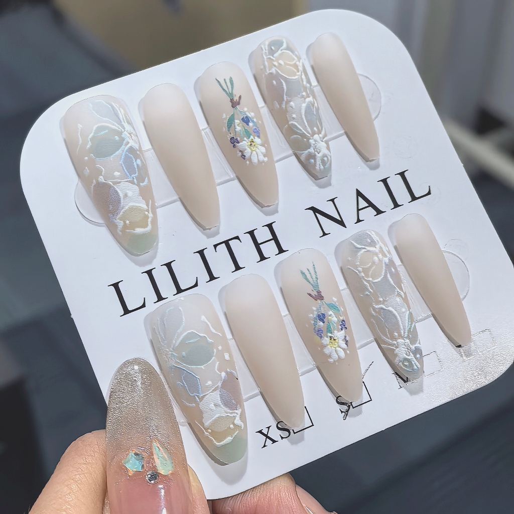 P Thanh Lịch Nianhua Ngón Tay Móng Tay Giả Hộp Móng Tay Miếng Dán Làm Móng Tay Mờ Ba Chiều Hoa Nhọn Giả