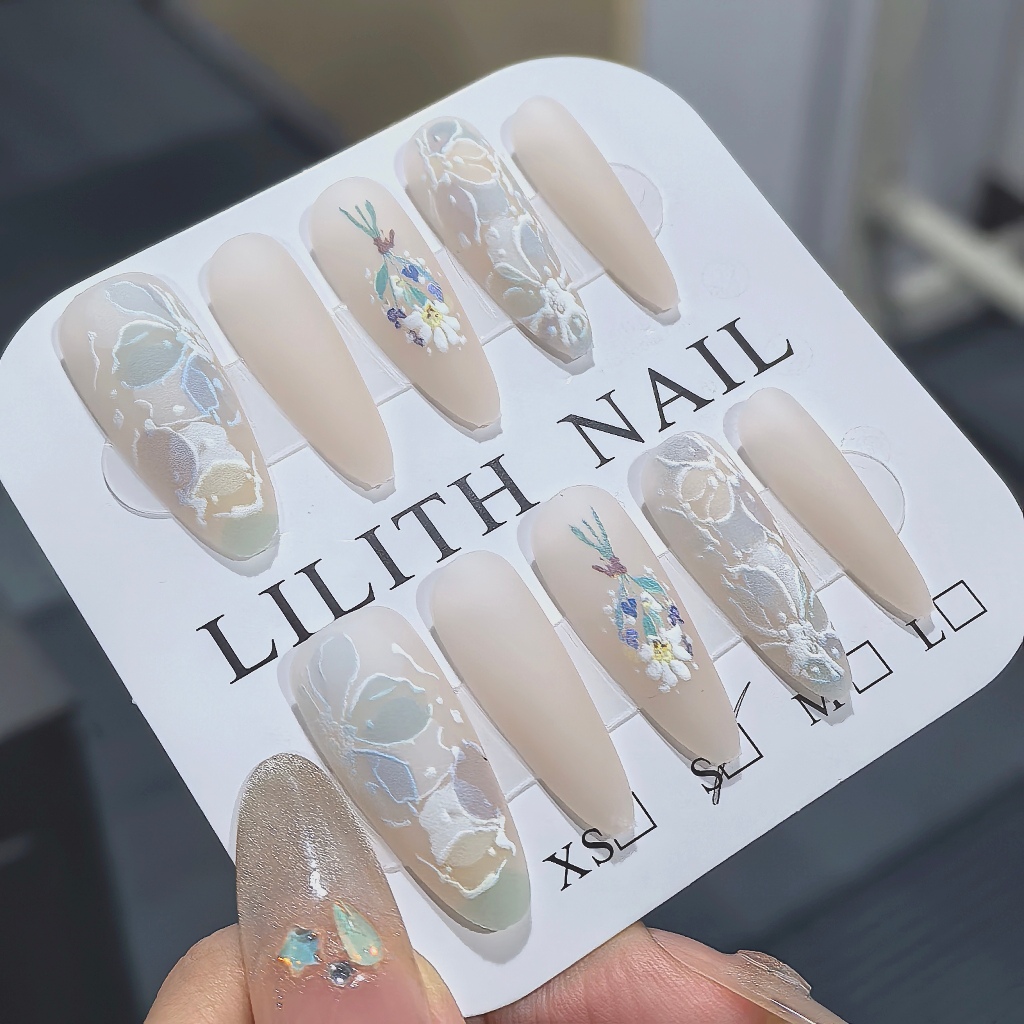 P Thanh Lịch Nianhua Ngón Tay Móng Tay Giả Hộp Móng Tay Miếng Dán Làm Móng Tay Mờ Ba Chiều Hoa Nhọn Giả