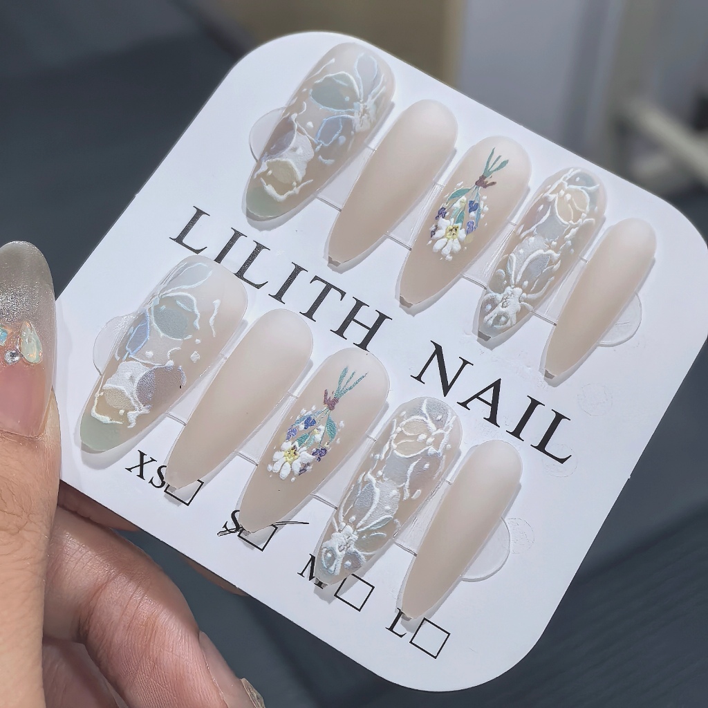 P Thanh Lịch Nianhua Ngón Tay Móng Tay Giả Hộp Móng Tay Miếng Dán Làm Móng Tay Mờ Ba Chiều Hoa Nhọn Giả