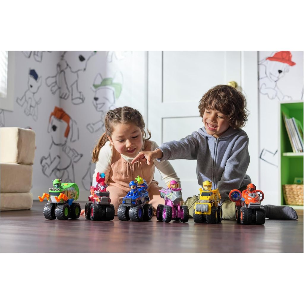 Paw Patrol: Xe cứu hộ Monster Truck của Boomer, Xe tải đồ chơi với xe biến hình và nhân vật hành động sưu tập