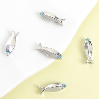 10 Chiếc Dễ Thương Hình Cá Miếng Đệm Hạt Với Kim Cương Giả Xanh, Vòng Cổ Bện Vòng Tay Vòng Chân Móc Khóa Và Nhiều Đồ Trang Trí Dây Xích Độc Đáo DIY Tạo Kiểu Cá Sấu Lỗ Thẳng Hạt Hợp Kim