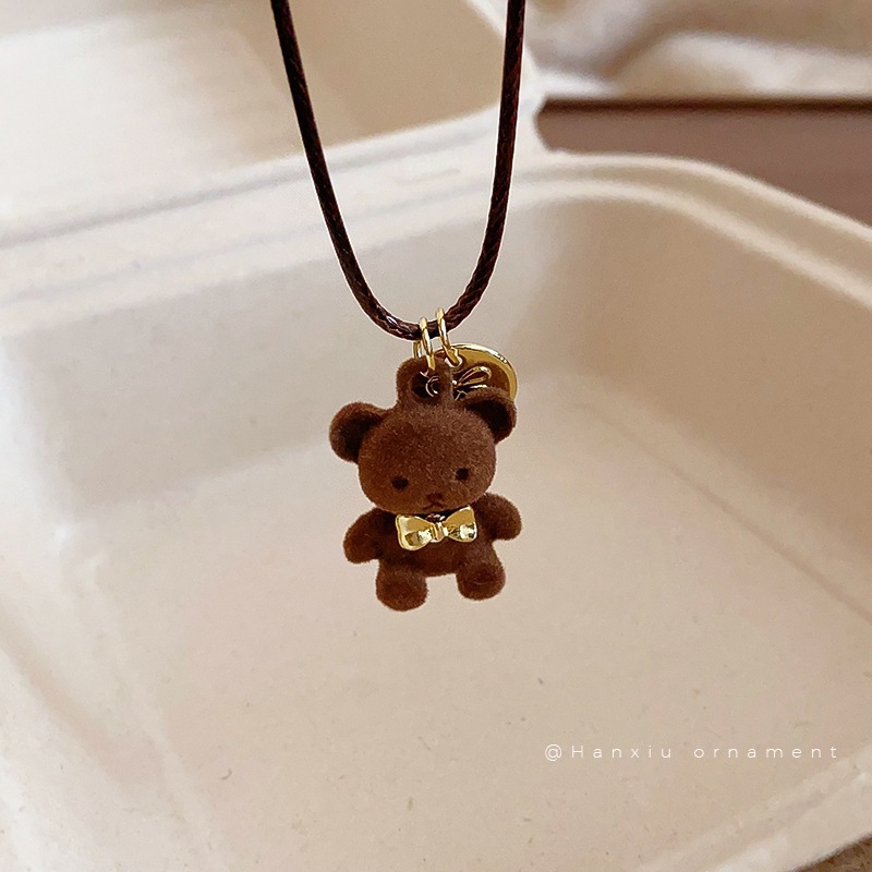[Jewbeauty] Vòng cổ mặt dây da nơ gấu đổ xô mùa thu đông dễ thương thích hợp dây chuyền áo len khí chất dây chuyền cảm giác cao cấp nữ