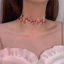 Vòng cổ choker thêu hoa hồng và lá thủ công, phong cách boho tây âu, trang sức nữ tinh tế