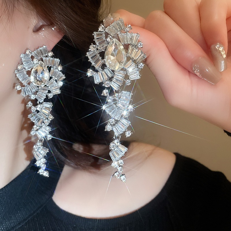 [Jewbeauty] Bông tai kim cương bạc kim cương thả bông tai nữ thiểu số cá tính phóng đại bông tai khí chất thời trang nhẹ sang trọng cảm giác cao cấp