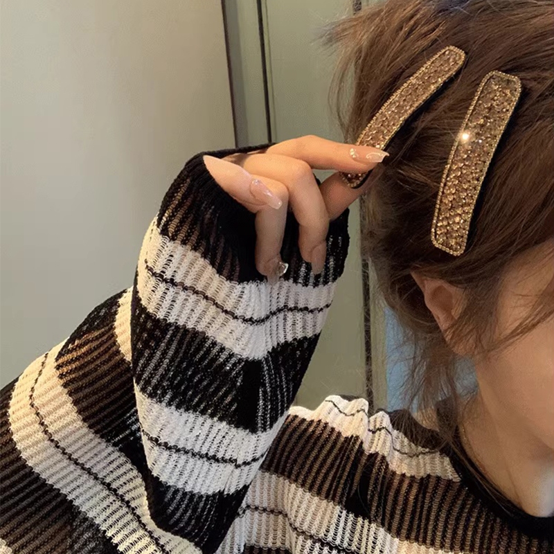 【 Yunyuan 】 Kẹp tóc kim cương giả bên, kẹp một chữ, phụ kiện nữ thu đông sang trọng