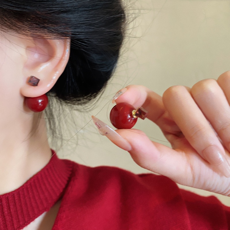 Bông tai hạt đỏ rượu vang siêu dễ thương dành cho nữ đinh tán tai cao cấp