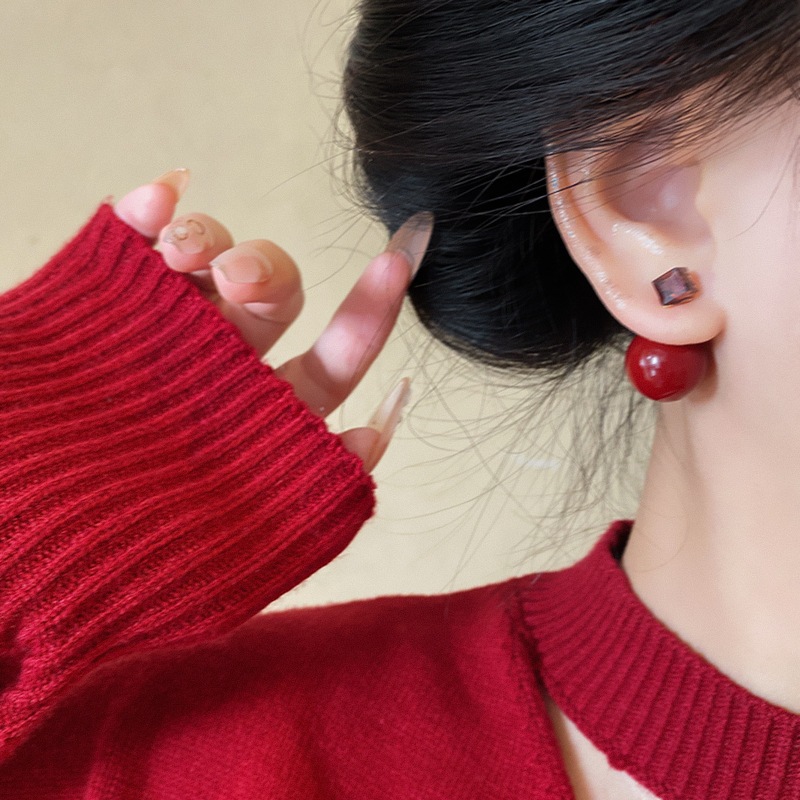 Bông tai hạt đỏ rượu vang siêu dễ thương dành cho nữ đinh tán tai cao cấp