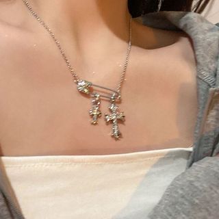 Dây chuyền bạc