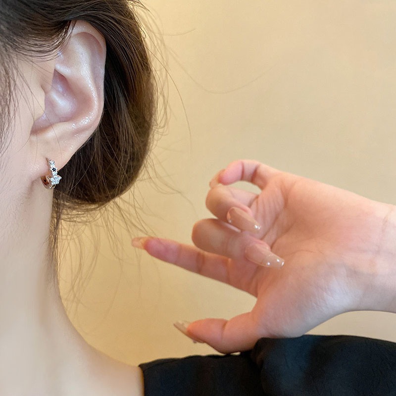 Bán chạy Bông tai ngôi sao zircon tinh tế nữ nổi tiếng đinh tán tai bạc