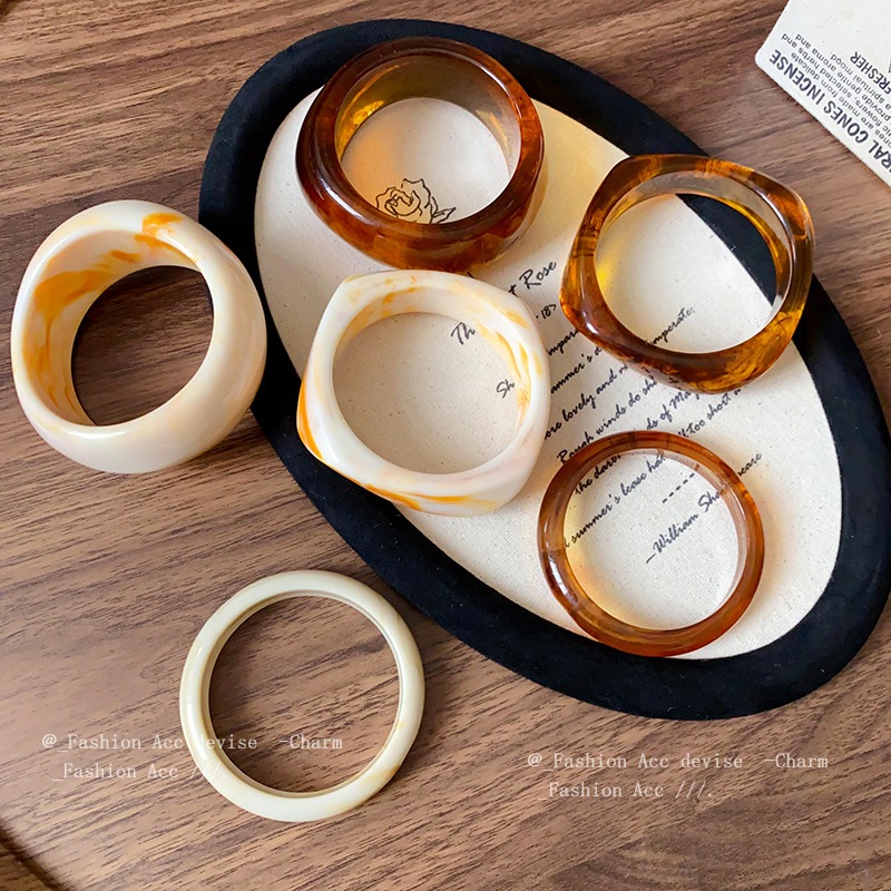 [Jewbeauty] Vòng tay nhựa không đều thích hợp vòng tay khí chất cổ điển đơn giản thiết kế thời trang cá tính trang sức tay độc đáo bán buôn nữ