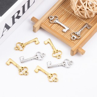 Thép không gỉ Retro Chìa Khóa Mặt Dây Chuyền Tự Làm Vòng Tay Vòng Cổ Phụ Kiện Trang Sức Vàng 18K Openwork Khóa Quyến Rũ