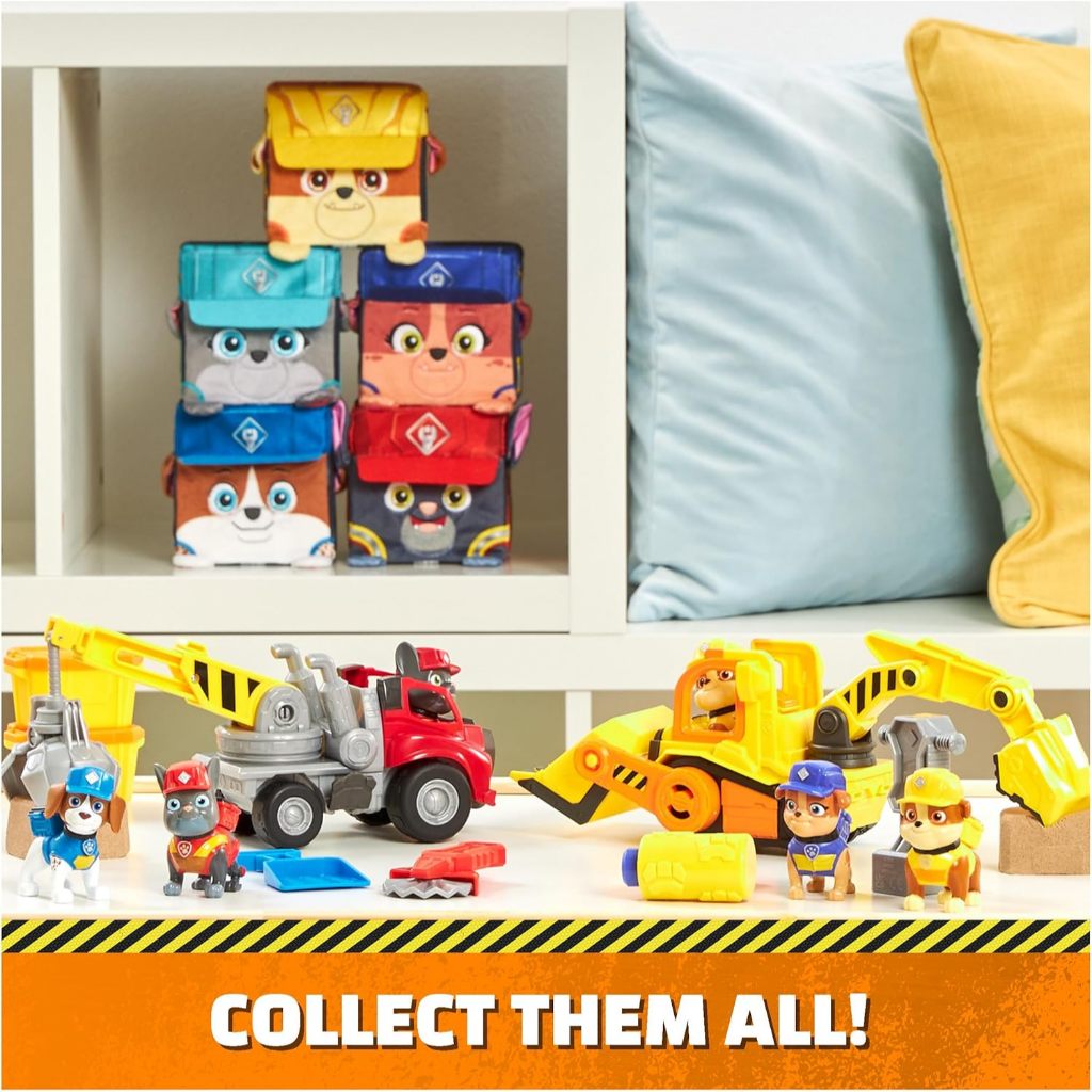 Rubble & Crew, Xe tải đồ chơi xe ủi đất của Rubble với các bộ phận di chuyển và nhân vật hành động sưu tập