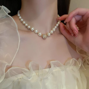 Vòng cổ ngọc trai kiểu Pháp cổ điển, phù hợp cho nữ