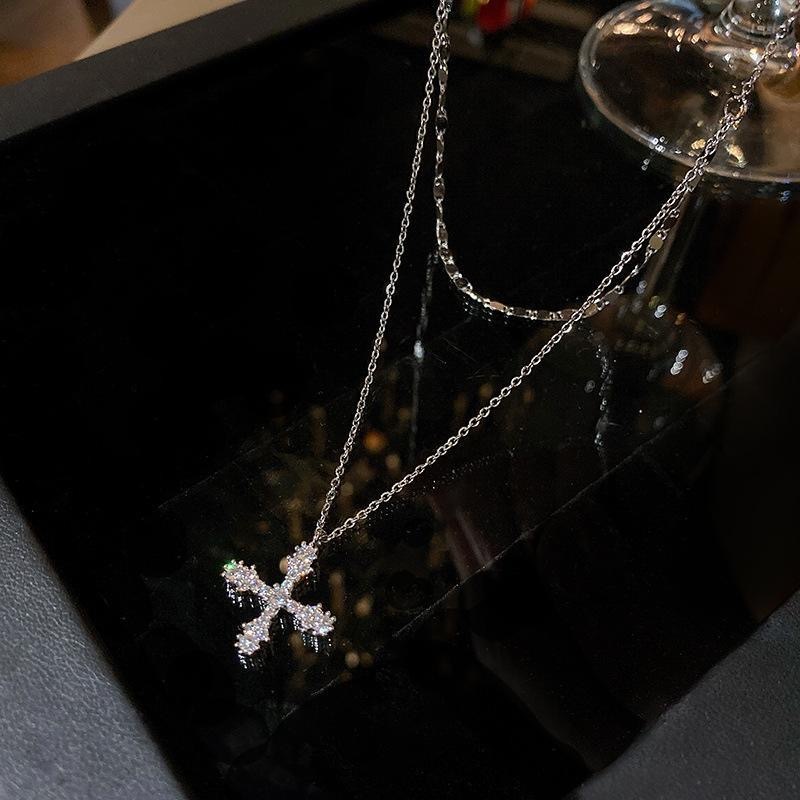 Cross Double Layer Stacking Necklace Luxury Niche Thiết kế Thời trang Cool Bone Necklace
