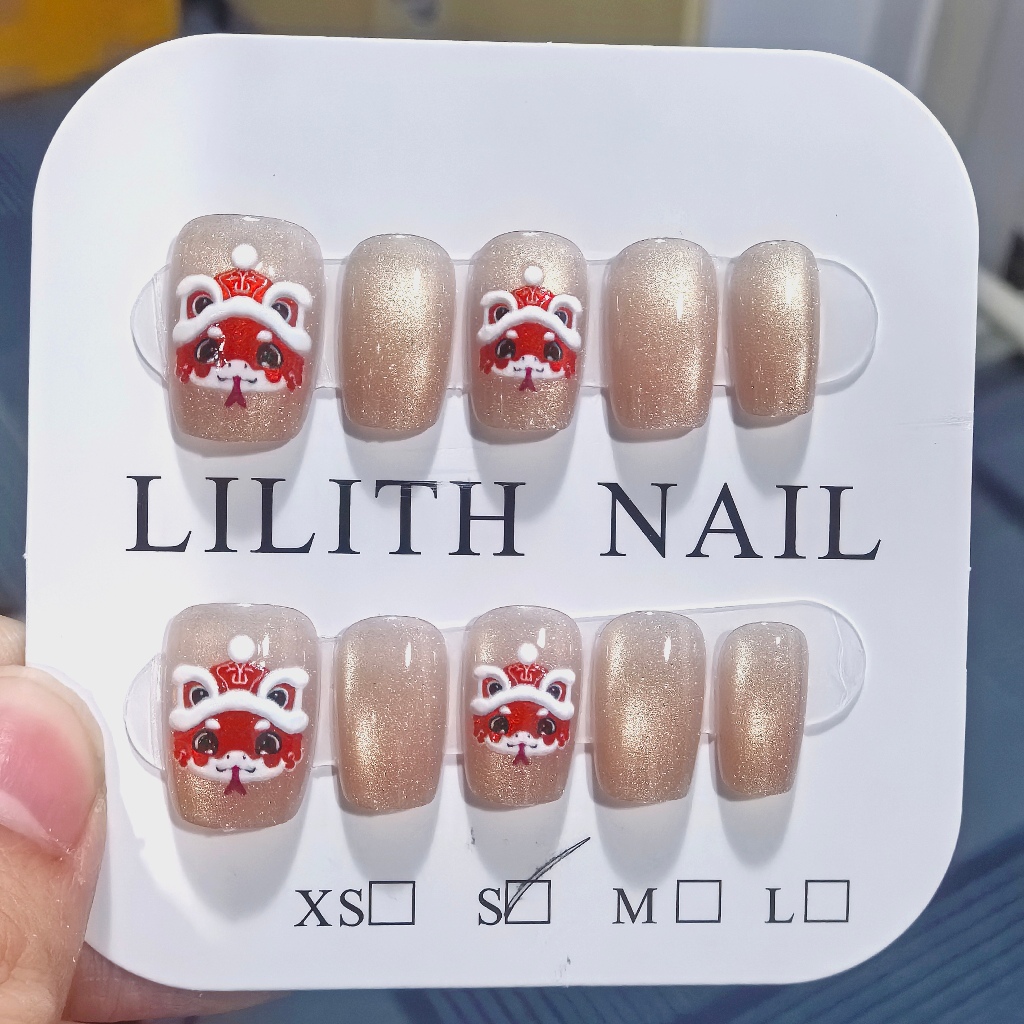 Sư Tử Rắn Cho Bé Mèo Mắt Móng Tay Giả Móng Tay Móng Tay Móng Tay Miếng Dán Mắt Mèo Năm Mới Sư Tử Đuổi Ánh Sáng Móng Tay Giả