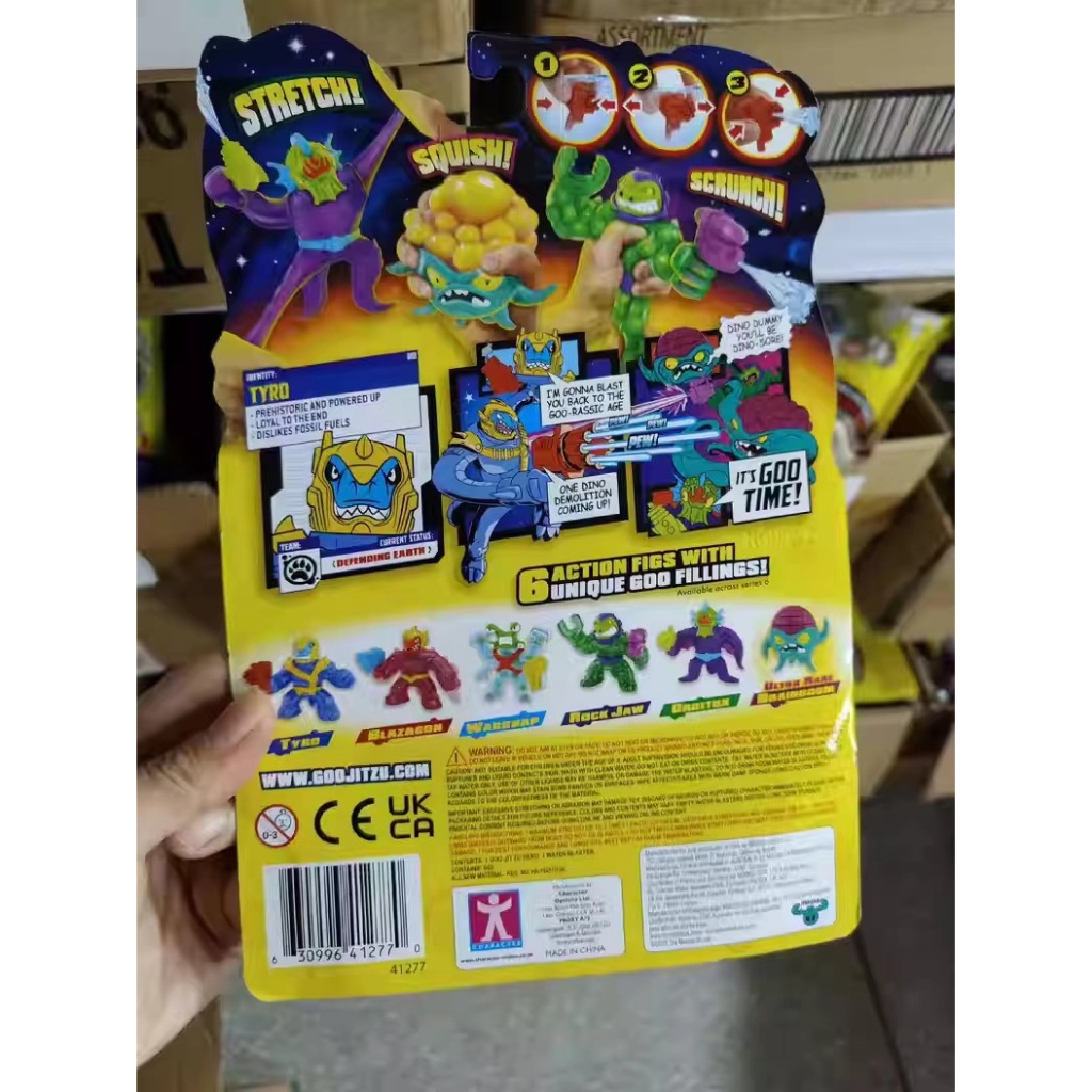 Heroes of Goo Jit Zu Galaxy Blast Hero Pack - Super Gooey Tyro với máy phun nước hoàn toàn mới