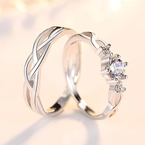 Nhẫn đính đá zircon Hàn Quốc dành cho nam và nữ