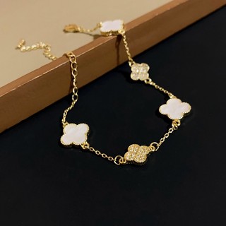 Vòng tay cỏ bốn lá vàng thiết kế đơn giản dành cho nữ