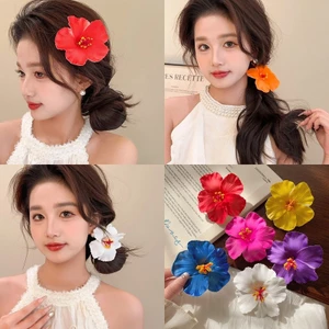 Kẹp tóc hoa đỏ sống động - phụ kiện tóc thời trang mỗi ngày