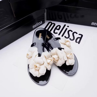 Dép xỏ ngón Melissa Camellia Brazil