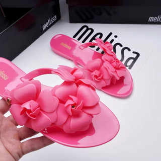 Dép xỏ ngón Melissa Camellia Brazil