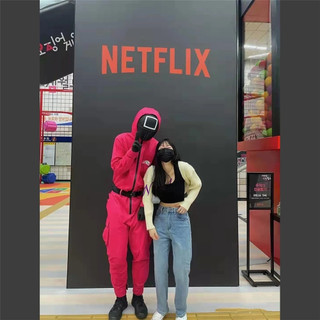 🔺Hàng tồn kho🔺Bộ trang phục hóa trang nhân vật lính gác trong phim Squid Game cho tiệc Halloween thích hợp với các bé