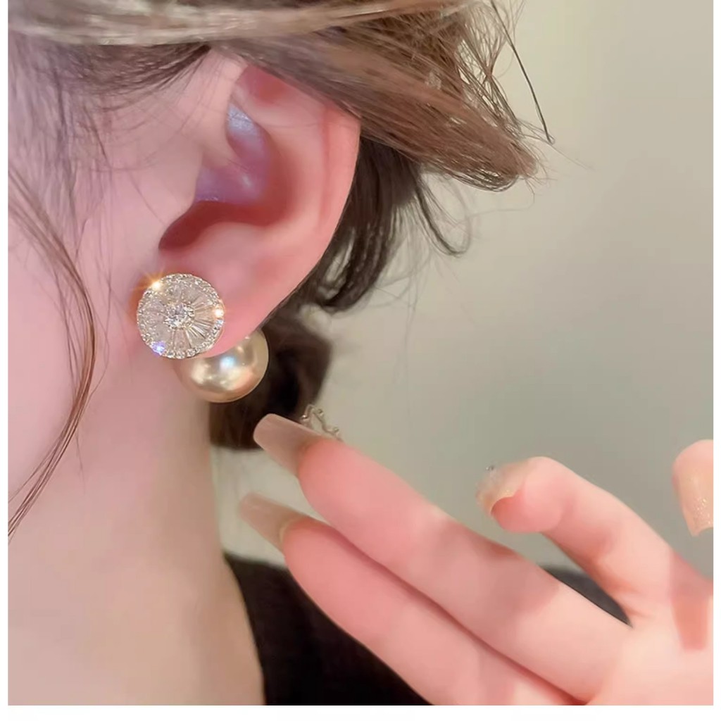 Vòng tay nữ cao cấp với vàng mạ bạc, kim zircon và ngọc trai