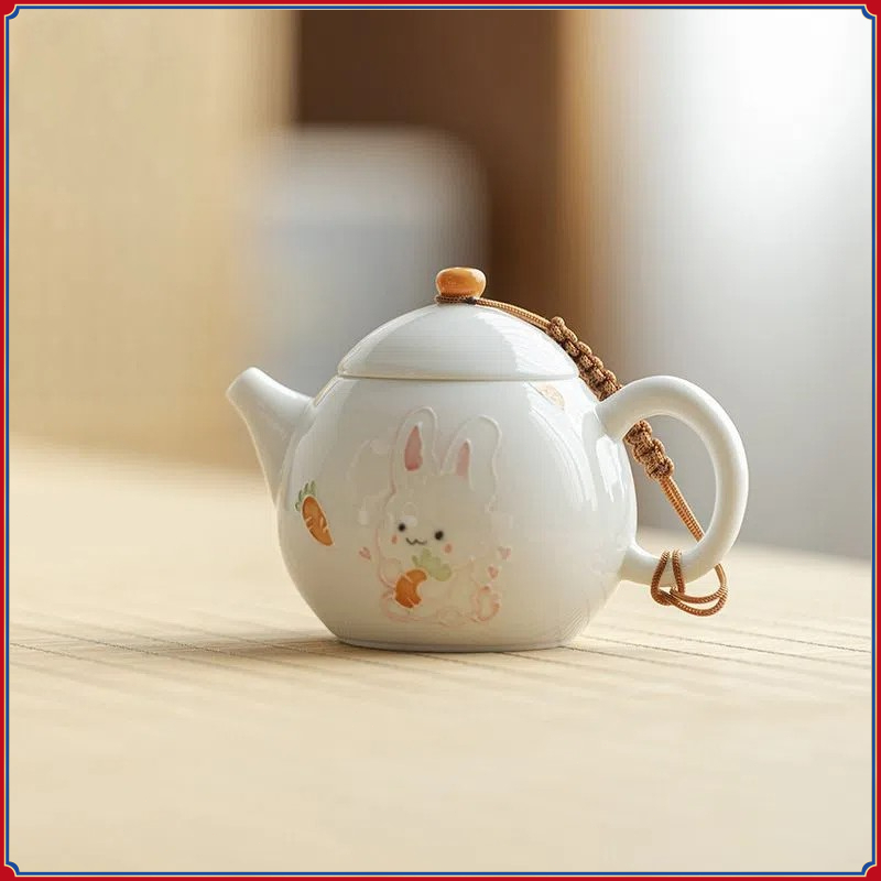 ✨Yuni Sứ Trắng Vẽ Tay Thỏ Dễ Thương Ấm Trà Nhỏ 110ml Kung Fu Bộ Trà Hộ Gia Đình Lọc Gốm Nồi Nhỏ