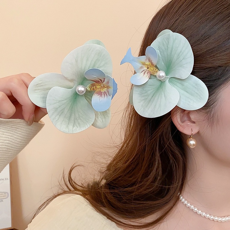 Kẹp tóc ngọc trai hoa ngọt ngào khí chất thời trang bên mỏ vịt kẹp rung cảm phụ kiện tóc