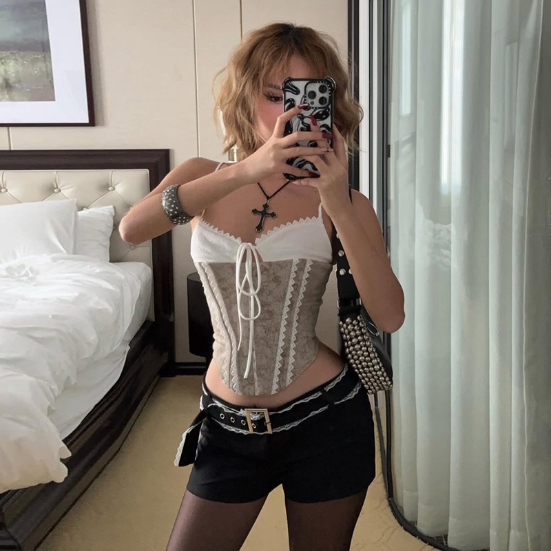 Cutenew Áo Vest Gợi Cảm Không Lưng Sling Cổ Chữ V Tắt Tay Skinny Cá Tính Niche Nóng Gà Con Nhìn Mỏng Hơn Thời Trang Nóng Mới
