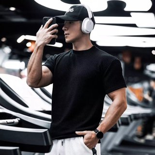 Kết cấu thể dục cơ bắp Cổ tròn Mỹ Màu trơn Thể thao Huấn luyện chống nhăn Chạy bộ ngắn tay