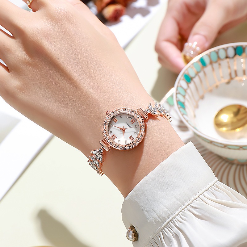 1 Chiếc Đồng Hồ Thạch Anh Nữ Mặt La Mã Mặt Số Kim Cương Tinh Tế Hình Nàng Tiên Cá Vòng Tay Vòng Tay Vàng Tinh Tế Quà Tặng Đồng Hồ