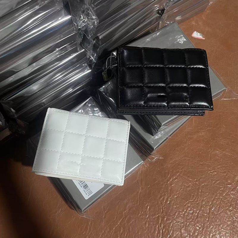Ví gấp xích nữ Cnk25 Ví đựng thẻ đa chức năng 10680910