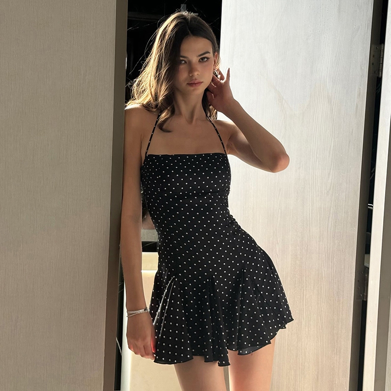 Cutenew Thường Ngày Mini Váy Dây Tắt Tay Áo Lưng Skinny Cá Tính Nóng Gà Con Nhìn Mỏng Hơn Thời Trang Không Khí Phong Cách Nóng Mới