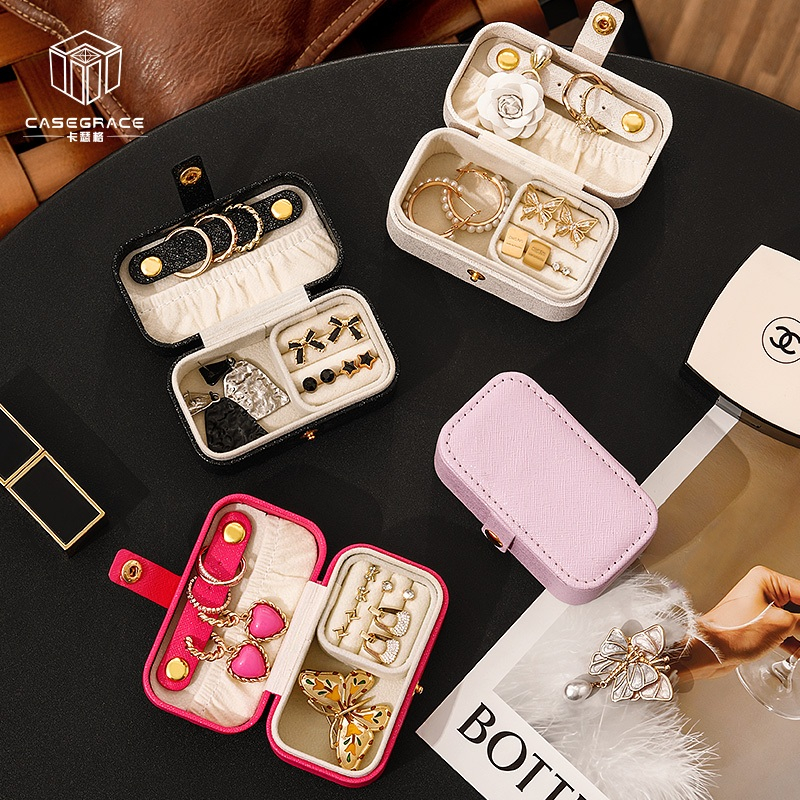 Casegrace Hộp đựng trang sức du lịch nhỏ, Hộp đựng trang sức Mini cho nhiều vòng cổ Bông tai son môi, Hộp đựng đồ trang sức di động có khe cắm vòng có thể tháo rời
