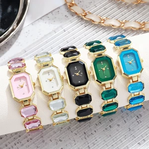 Đồng Hồ Nữ Đá Quý Lớn Màu Ngọc Lục Bảo Ánh Sáng Sang Trọng Vòng Tay Thời Trang Đồng Hồ Nữ Vuông