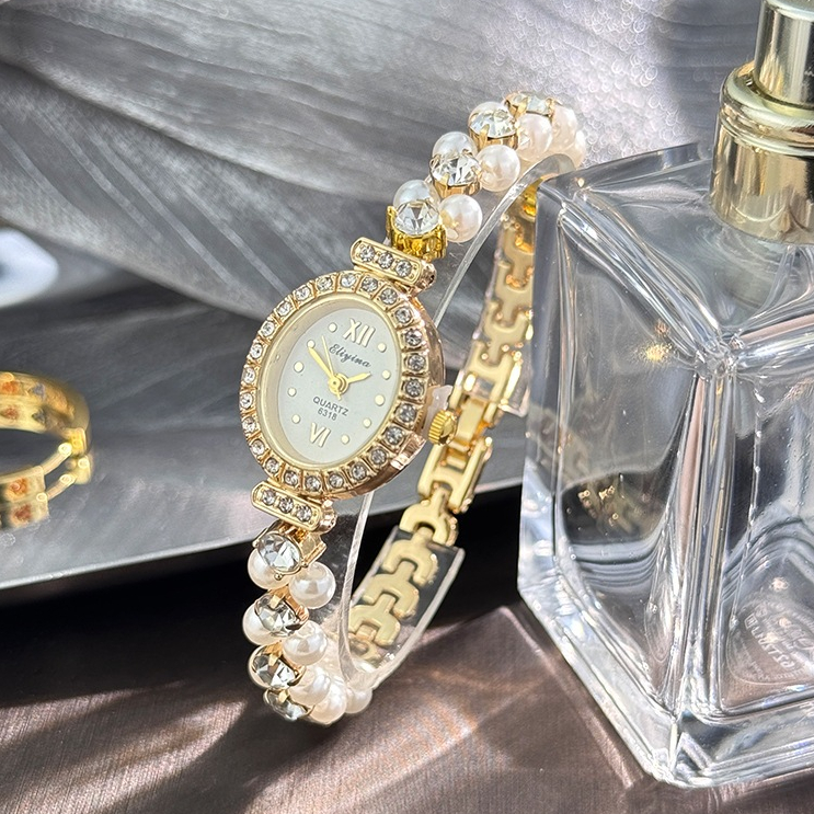 Đồng Hồ Nữ Hàng Đôi Ngọc Trai Tinh Tế Bộ Kim Cương Hình Bầu Dục Vòng Tay Đồng Hồ Vintage Ánh Sáng Sang Trọng Đồng Hồ Thạch Anh Nữ