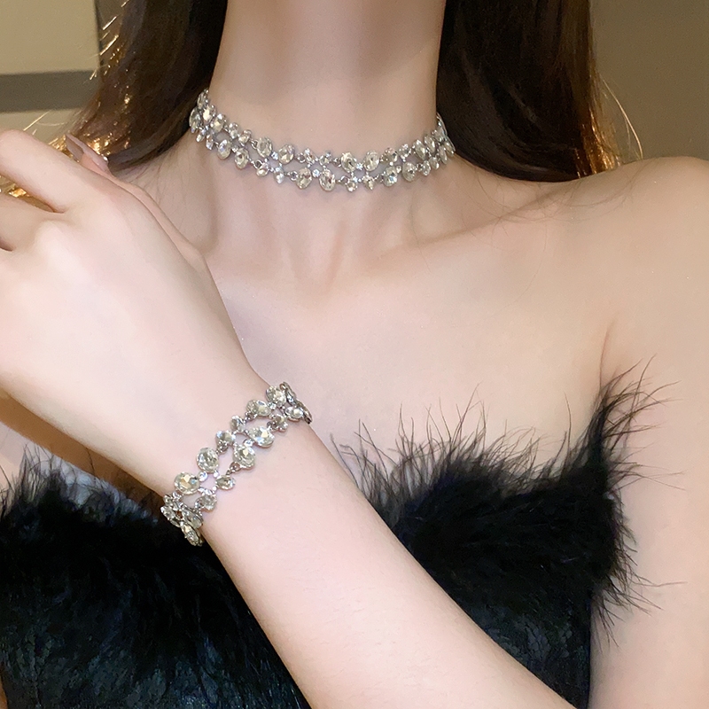 Ánh sáng sang trọng cao cấp choker thời trang sáng bóng thanh lịch khí chất vòng cổ bộ vòng tay bạc phụ kiện kim cương