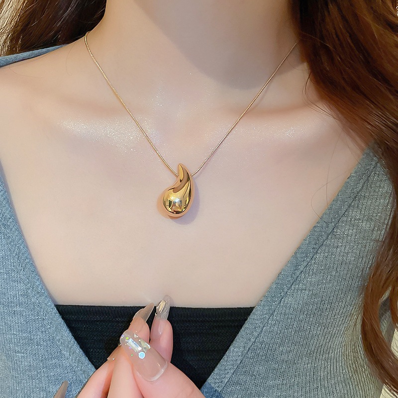 Vòng cổ hình giọt nước mạ điện phong cách châu Âu và Mỹ, phù hợp nữ