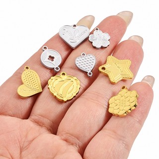 Được đánh bóng bằng thép không gỉ hình trái tim Mặt dây chuyền tự làm Trang sức mạ vàng 18k Phụ kiện quyến rũ hoa